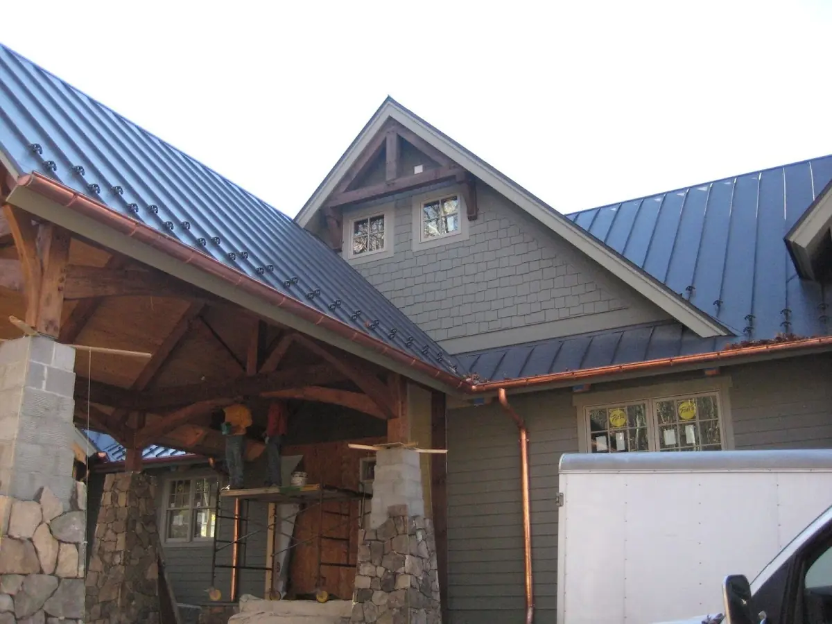 Craftsman Roofing team delivering quality roofing work in Cardinal View
